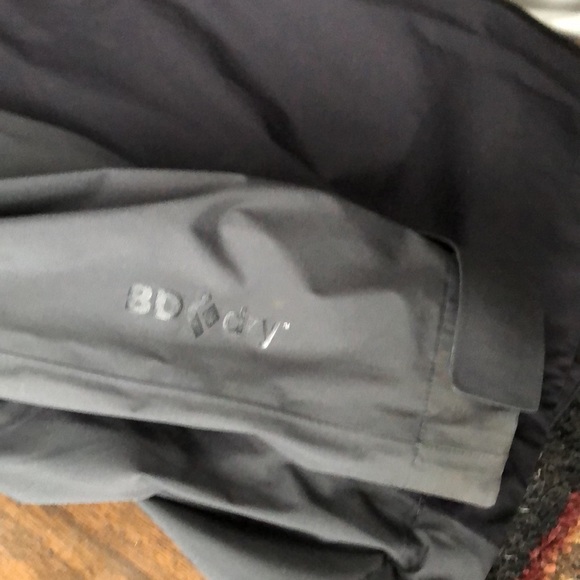 Black Diamond stretch rain shell - Picture 3 of 6